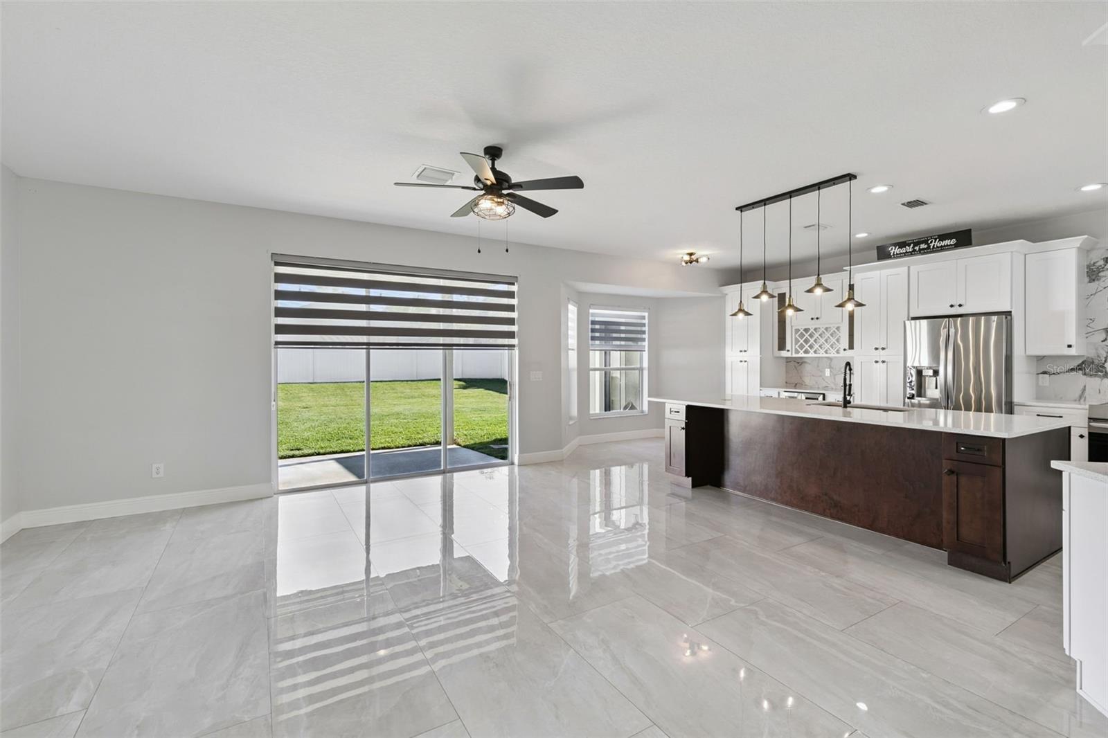 Image 12 of 53 For 272 Porchester Drive