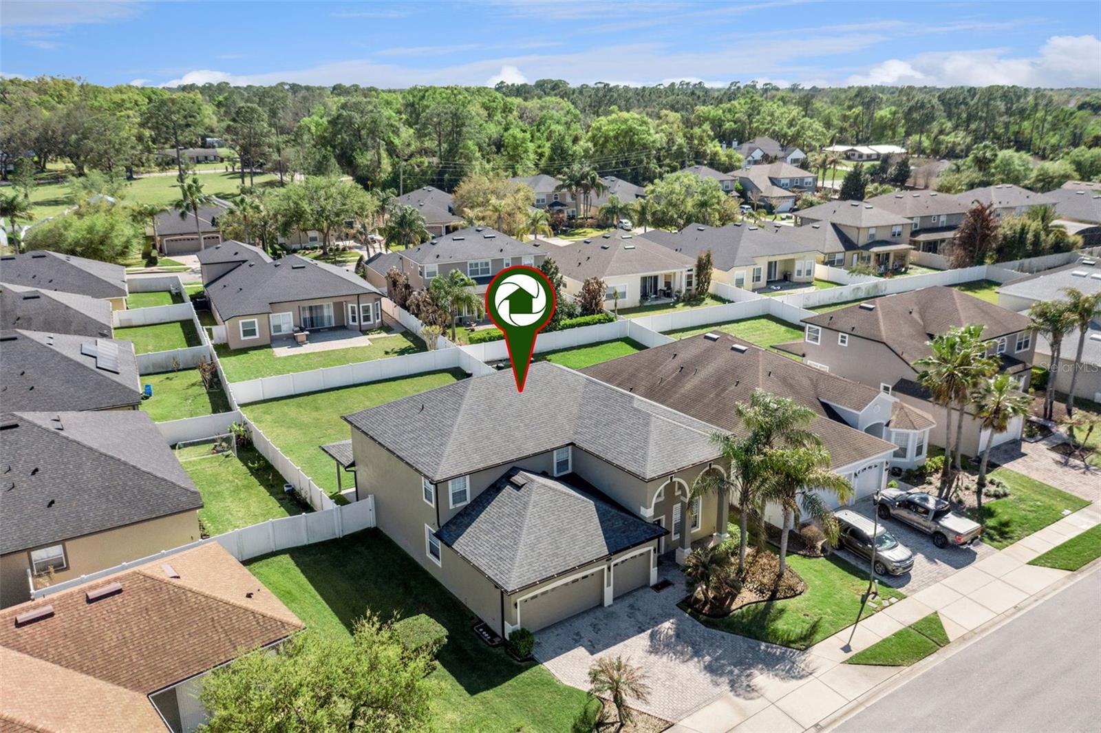 Image 41 of 53 For 272 Porchester Drive