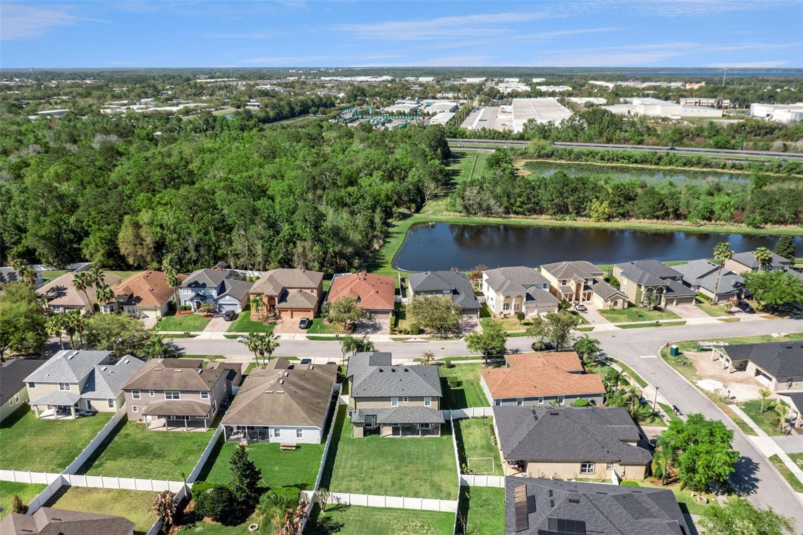 Image 46 of 53 For 272 Porchester Drive