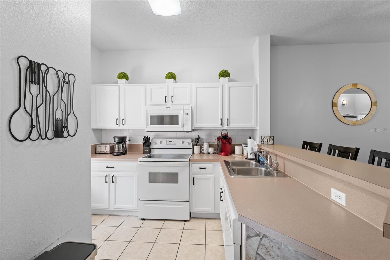 Image 14 of 54 For 1118 Park Ridge Circle