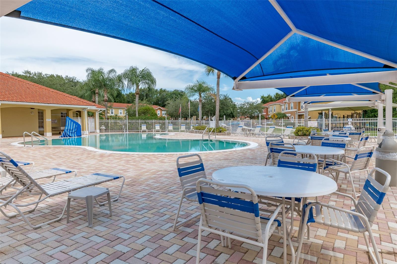 Image 44 of 54 For 1118 Park Ridge Circle