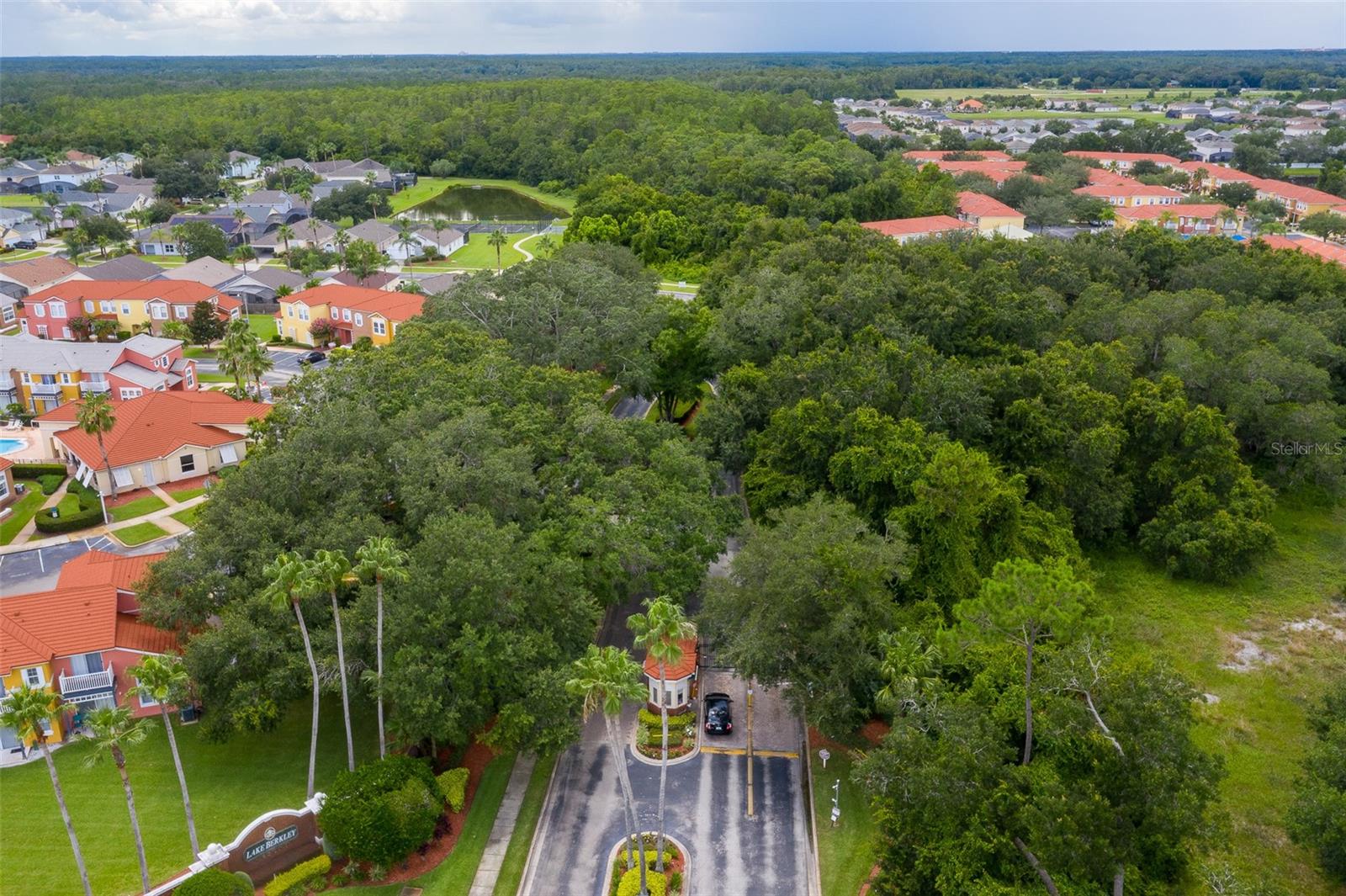 Image 45 of 54 For 1118 Park Ridge Circle