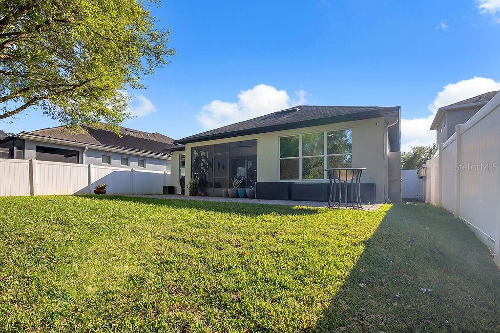 Image 21 of 43 For 7924 Brofield Avenue