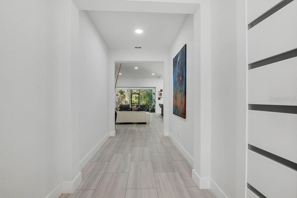 Image 5 of 43 For 7924 Brofield Avenue