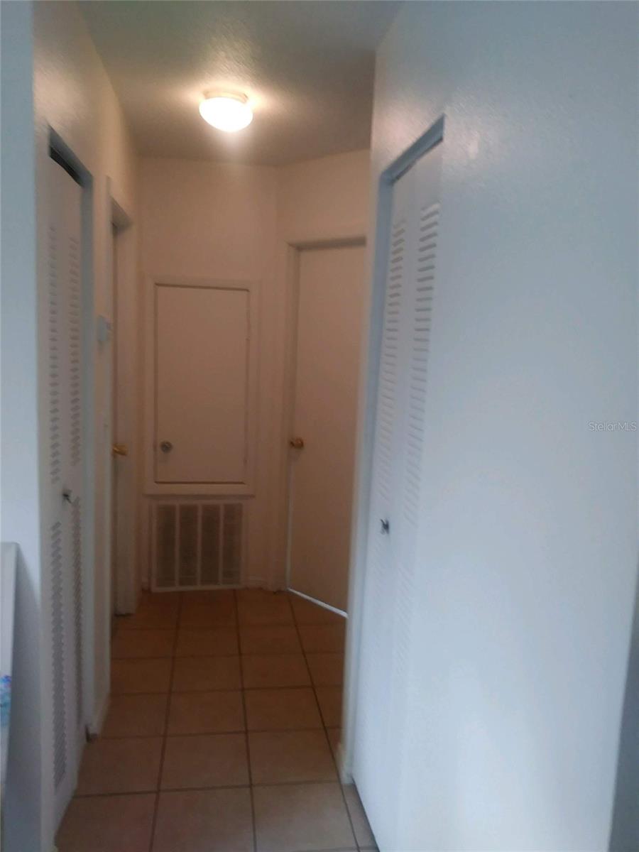 Image 8 of 11 For 736 Michigan Court 4