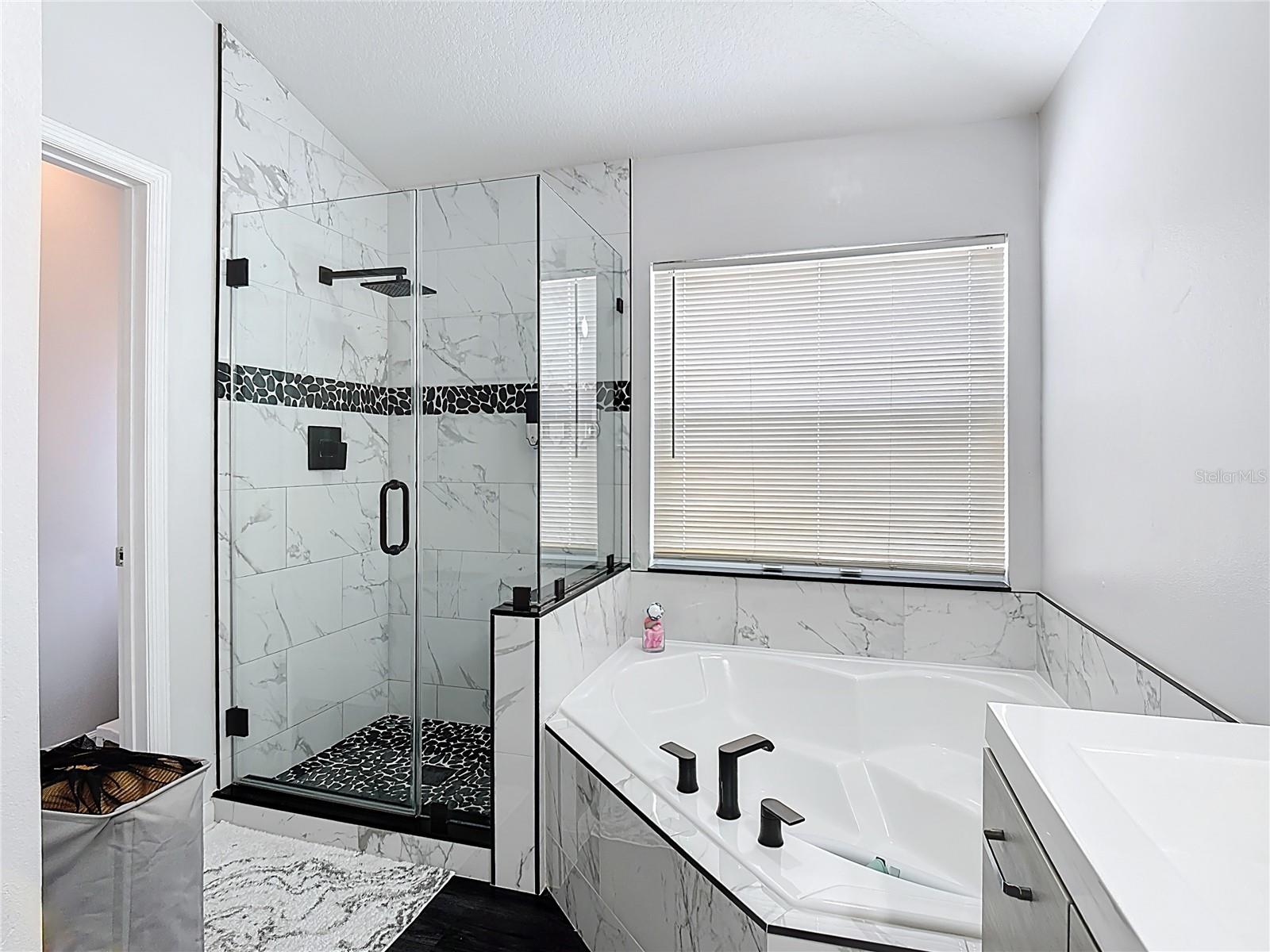 Image 36 of 51 For 3238 Whooping Crane Run