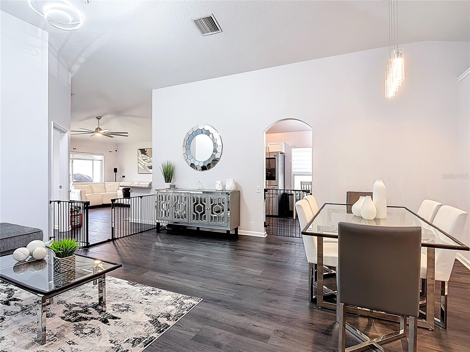 Image 9 of 51 For 3238 Whooping Crane Run