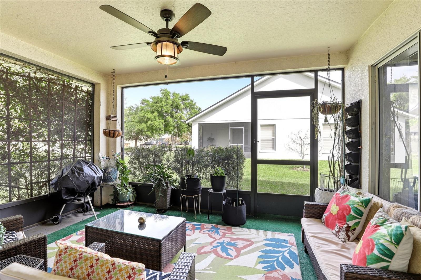 Image 37 of 59 For 2501 Balmoral Dr