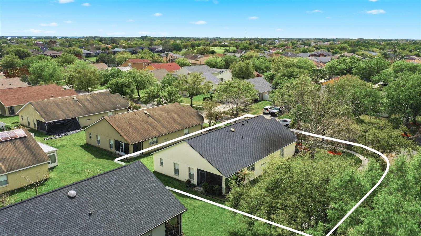 Image 43 of 59 For 2501 Balmoral Dr