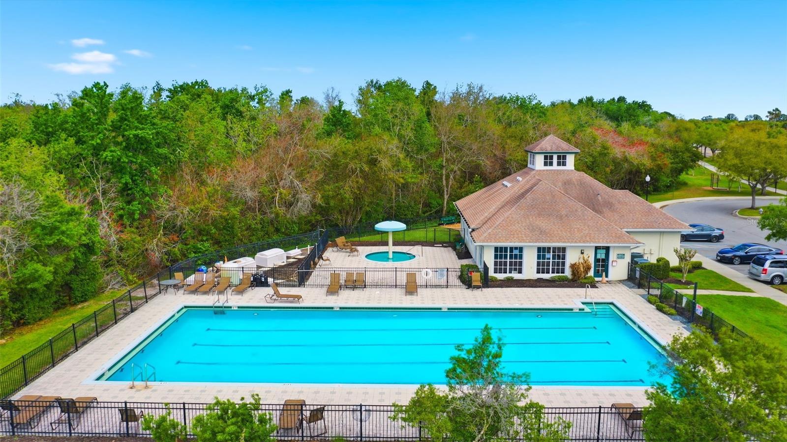 Image 58 of 59 For 2501 Balmoral Dr