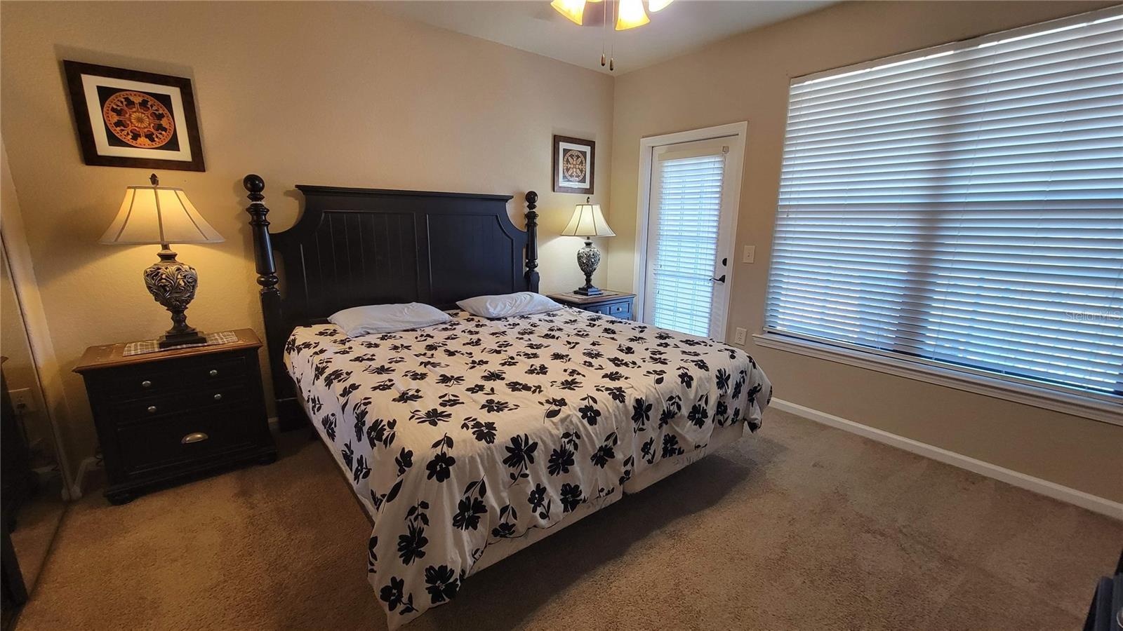 Image 21 of 44 For 914 Charo Parkway 123