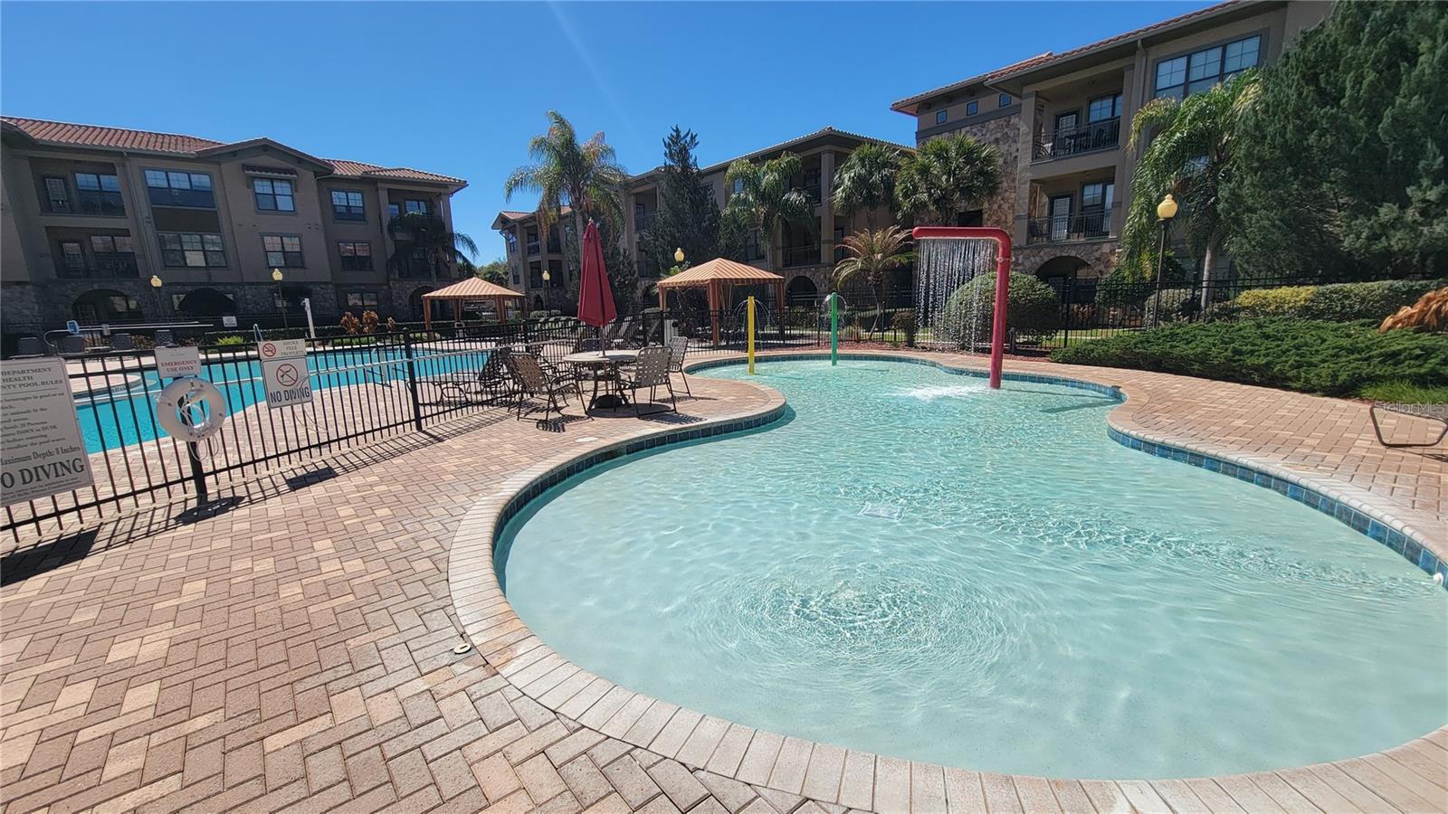 Image 43 of 44 For 914 Charo Parkway 123