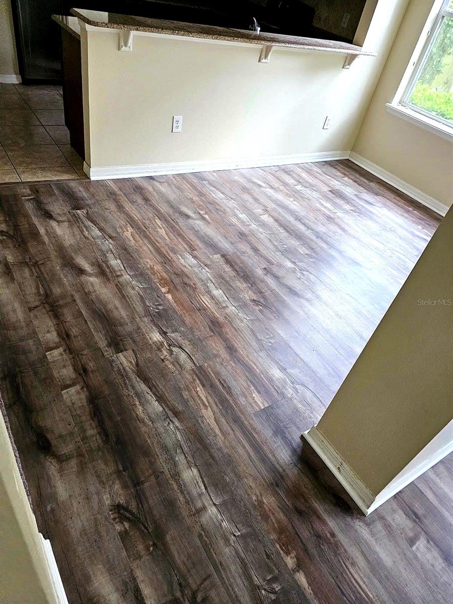 Image 12 of 35 For 10361 Lake District Lane 58c