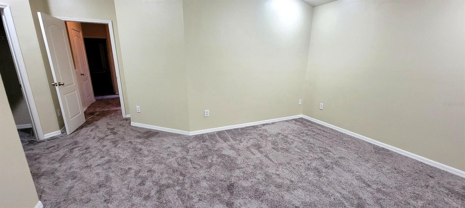 Image 20 of 35 For 10361 Lake District Lane 58c