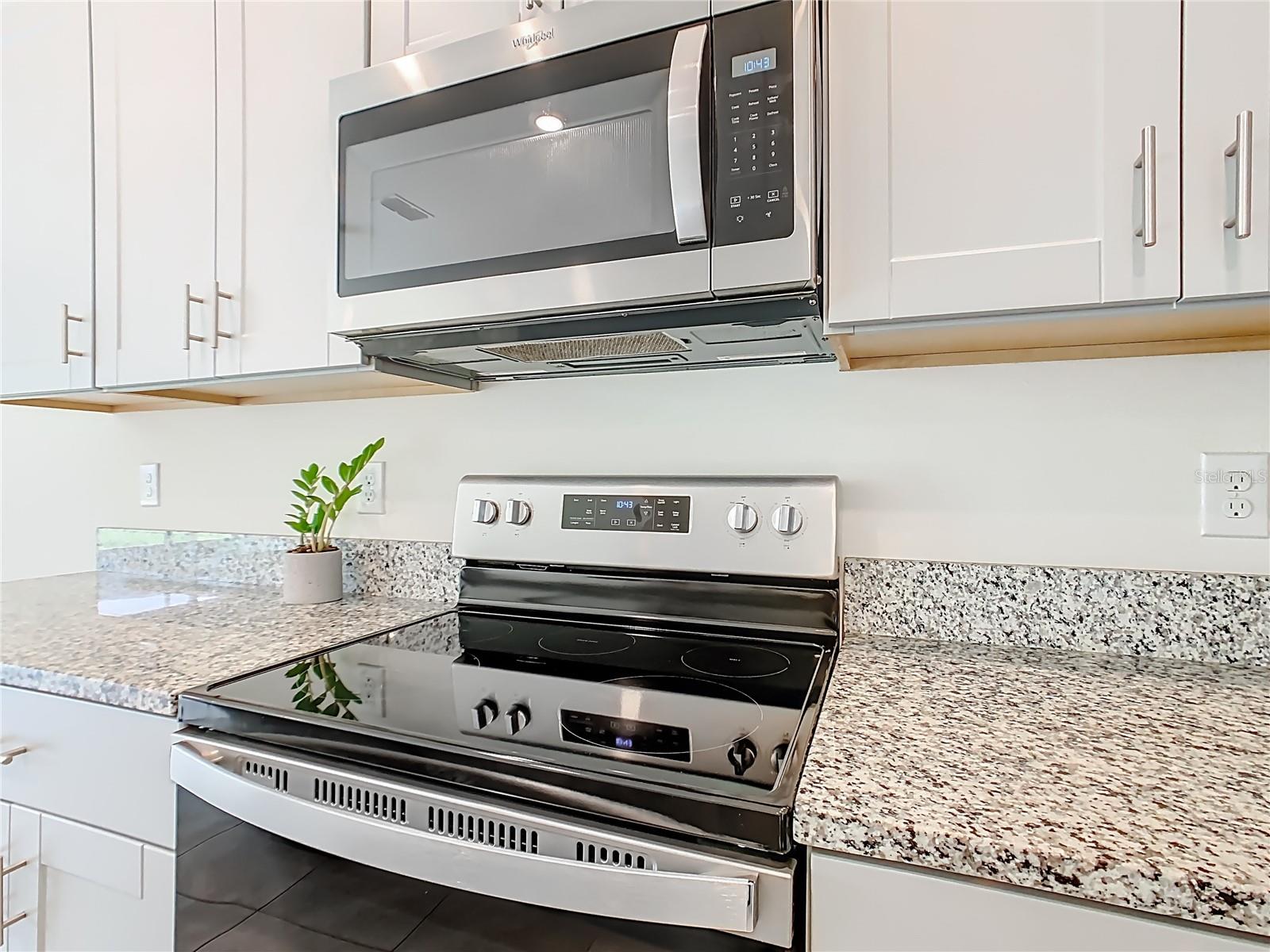 Image 7 of 36 For 1307 Mako Way