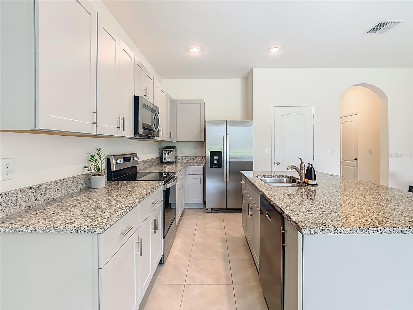 Image 9 of 36 For 1307 Mako Way