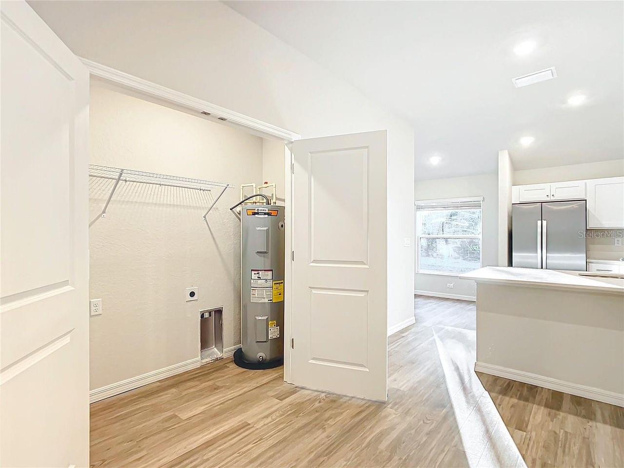 Image 14 of 14 For 3090 Odier Street