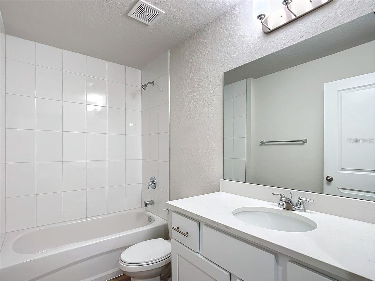 Image 9 of 14 For 3090 Odier Street