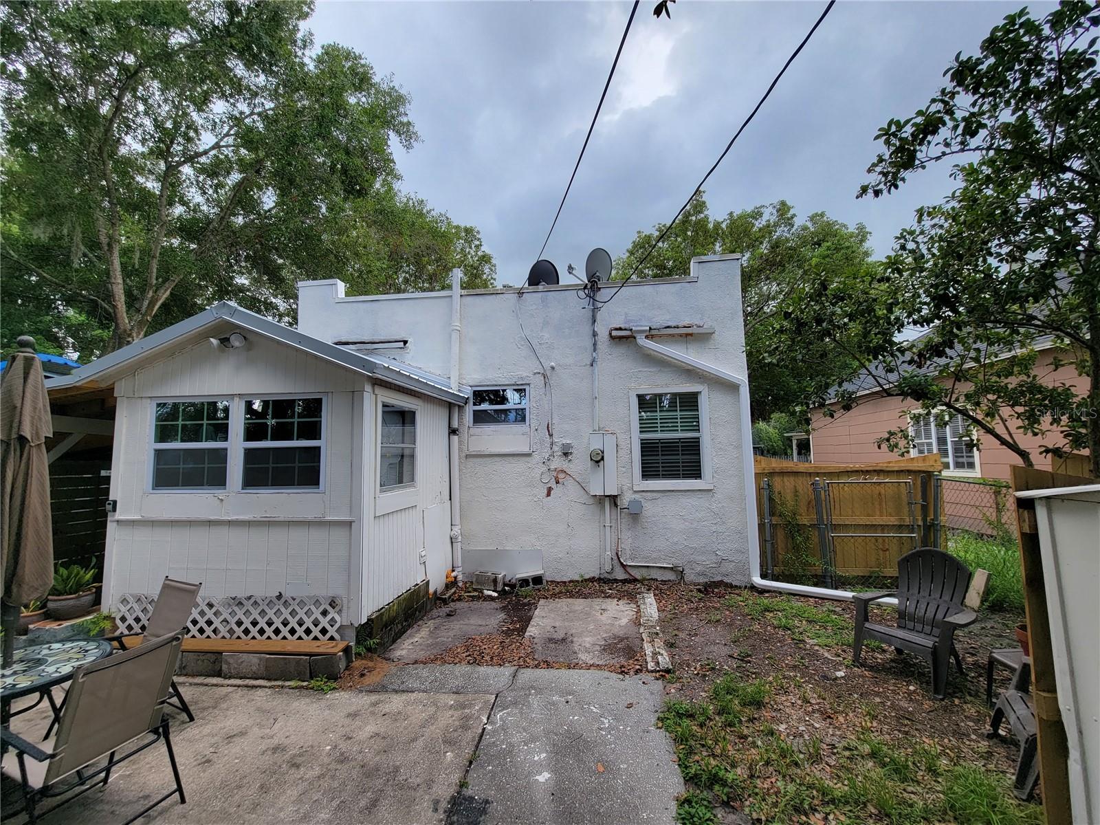 Image 18 of 29 For 717 Illinois Avenue