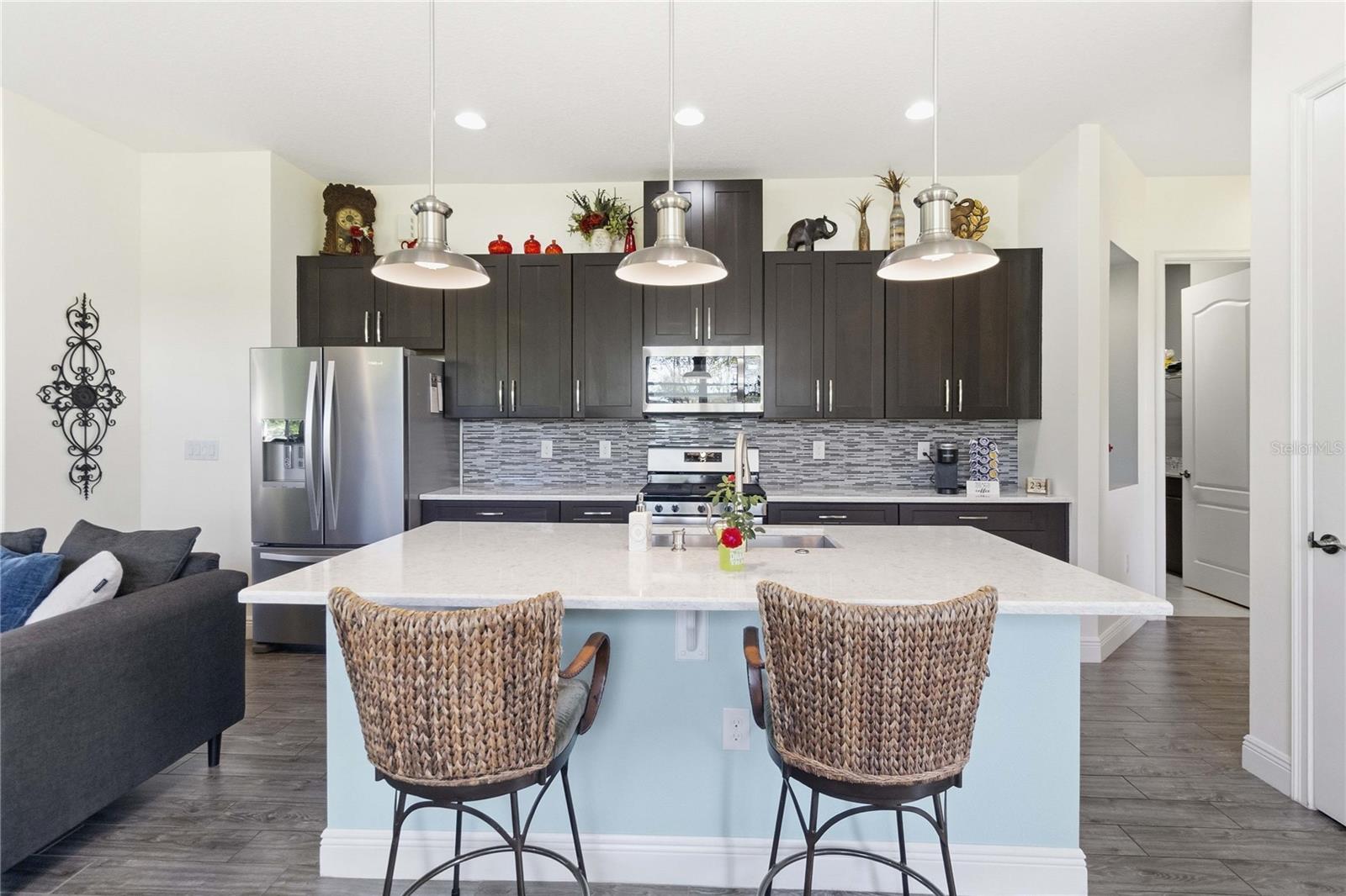 Image 12 of 50 For 2373 Datura Loop