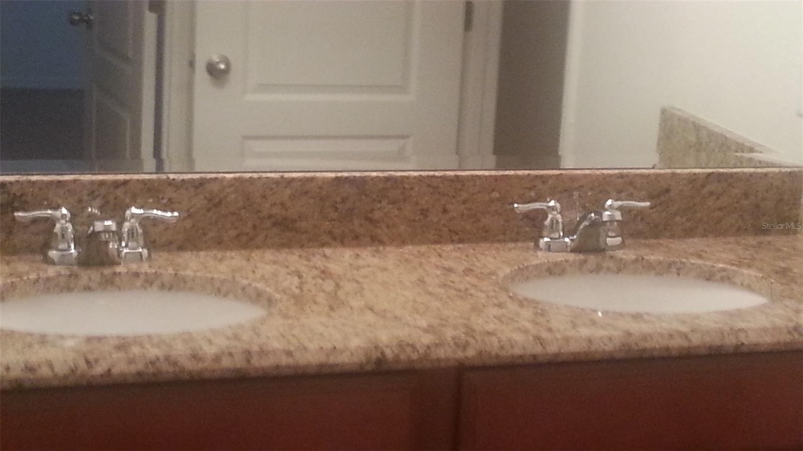 Image 11 of 11 For 1404 Scarlet Oak Loop