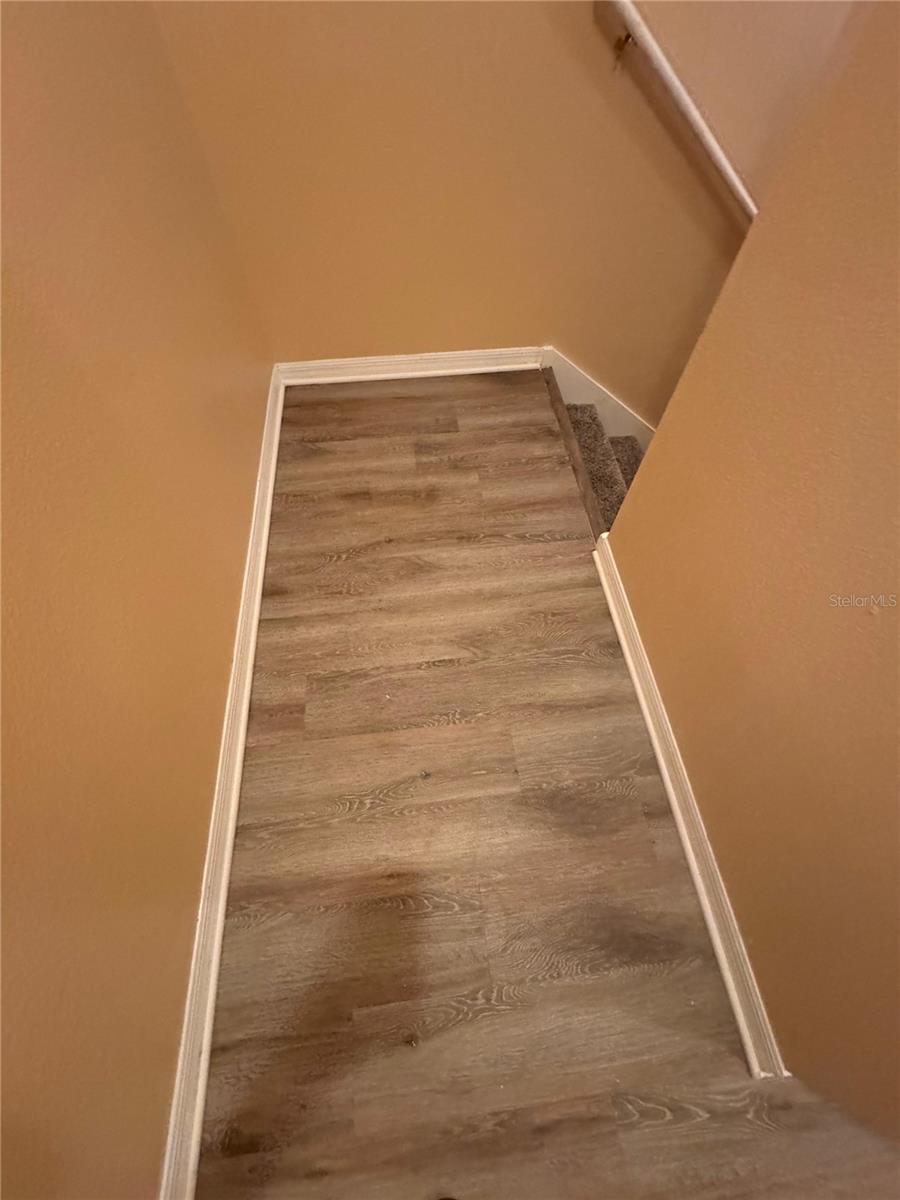 Image 6 of 11 For 1404 Scarlet Oak Loop