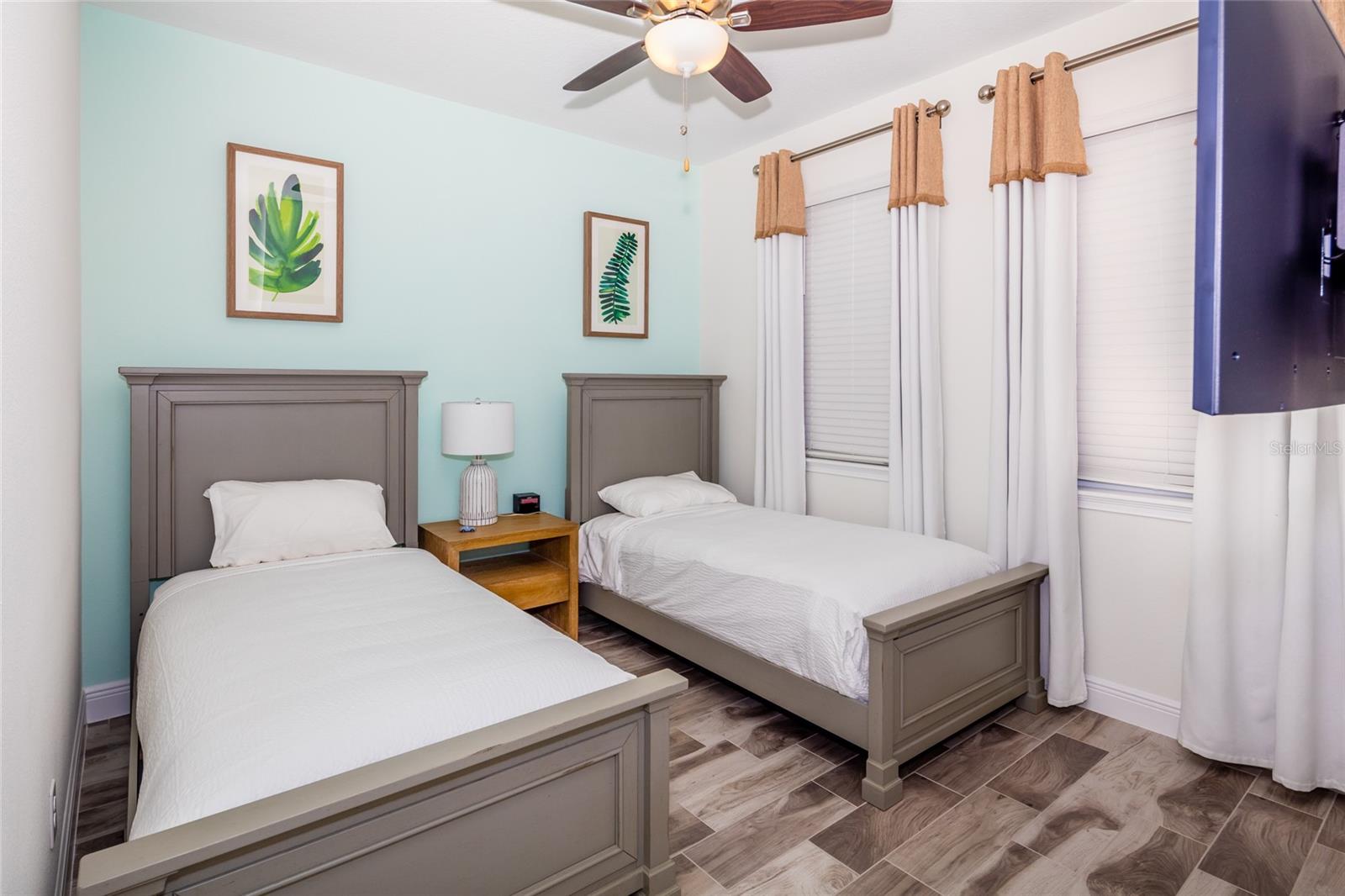 Image 10 of 51 For 2924 Caribbean Soul Drive