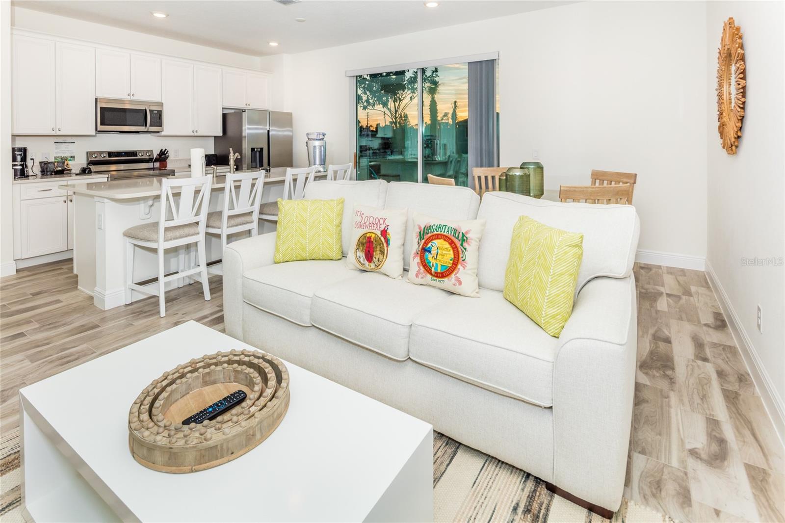 Image 15 of 51 For 2924 Caribbean Soul Drive