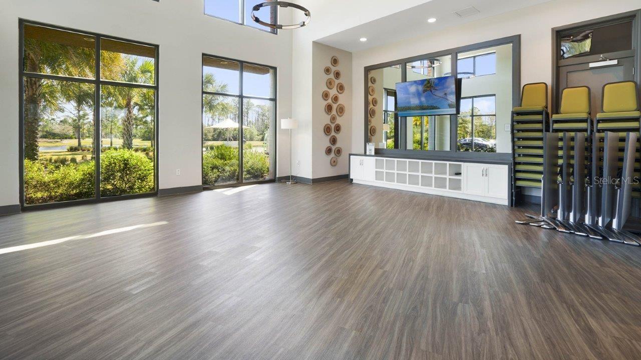 Image 27 of 28 For 17132 Edgemont Lane