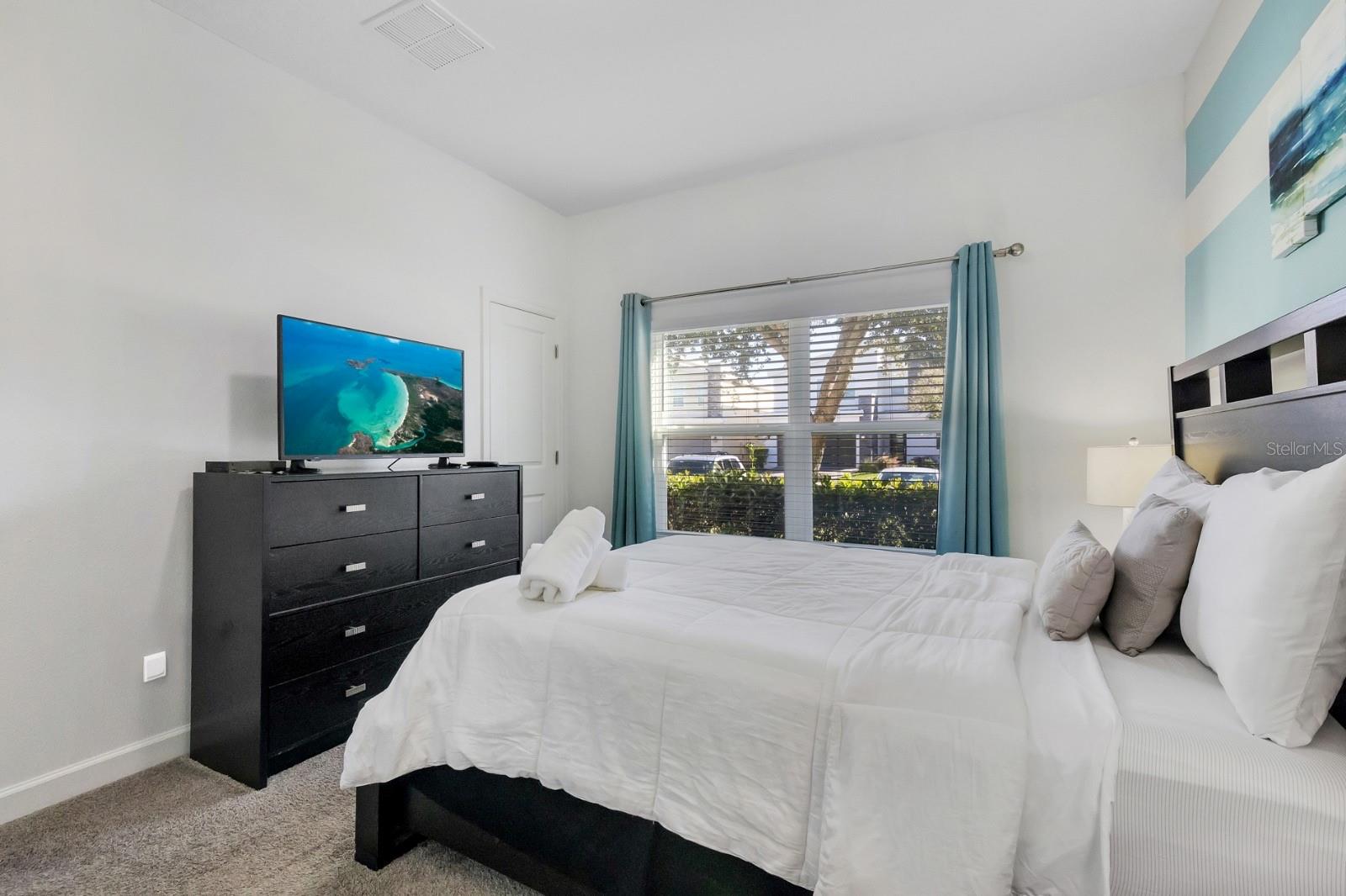 Image 5 of 32 For 680 Pebble Beach Drive