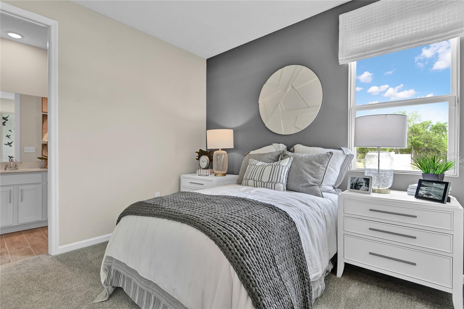 Image 13 of 18 For 1269 Daisy Hill Avenue