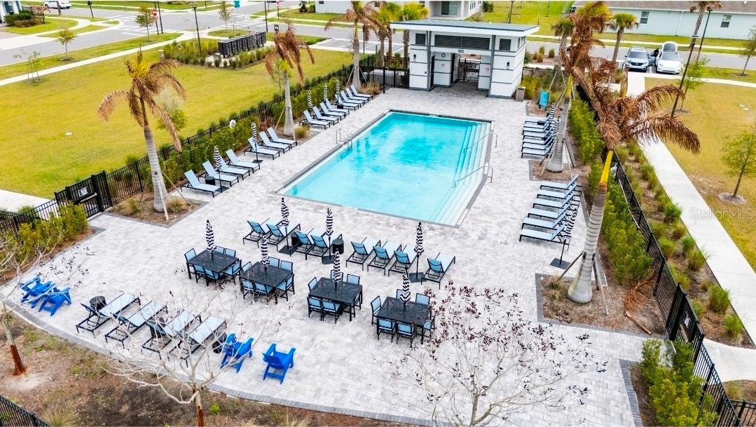 Image 61 of 62 For 19076 Planetree Street