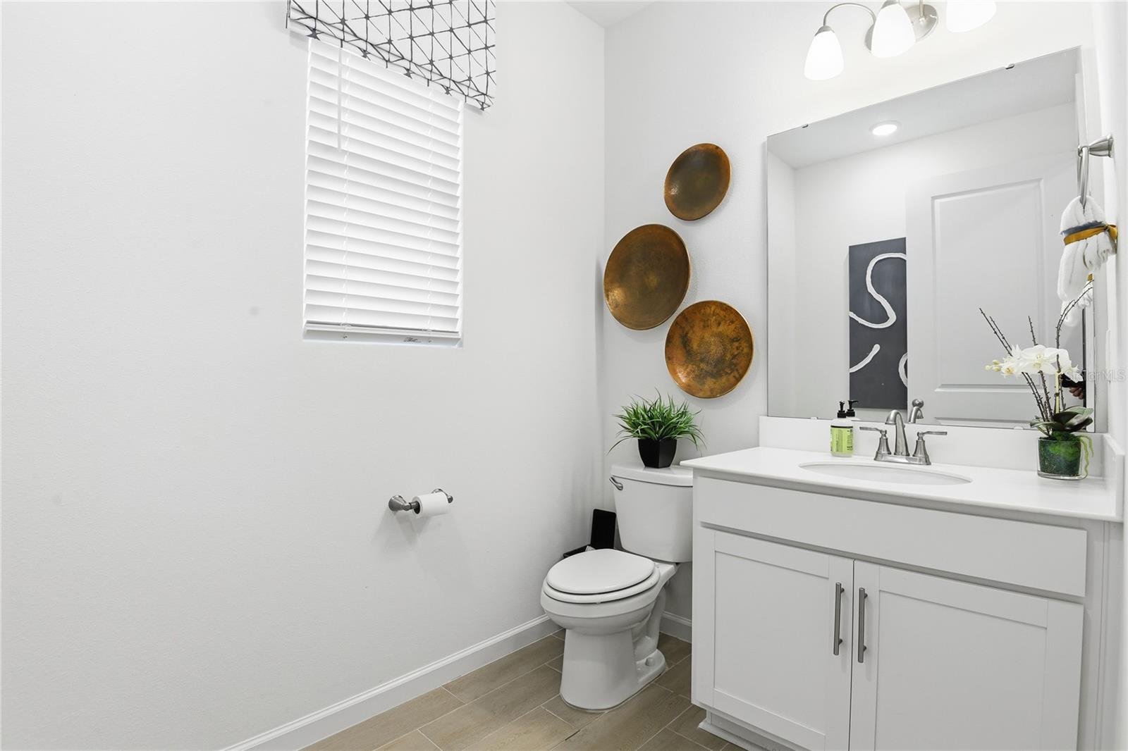 Image 4 of 23 For 5307 Mickey Avenue