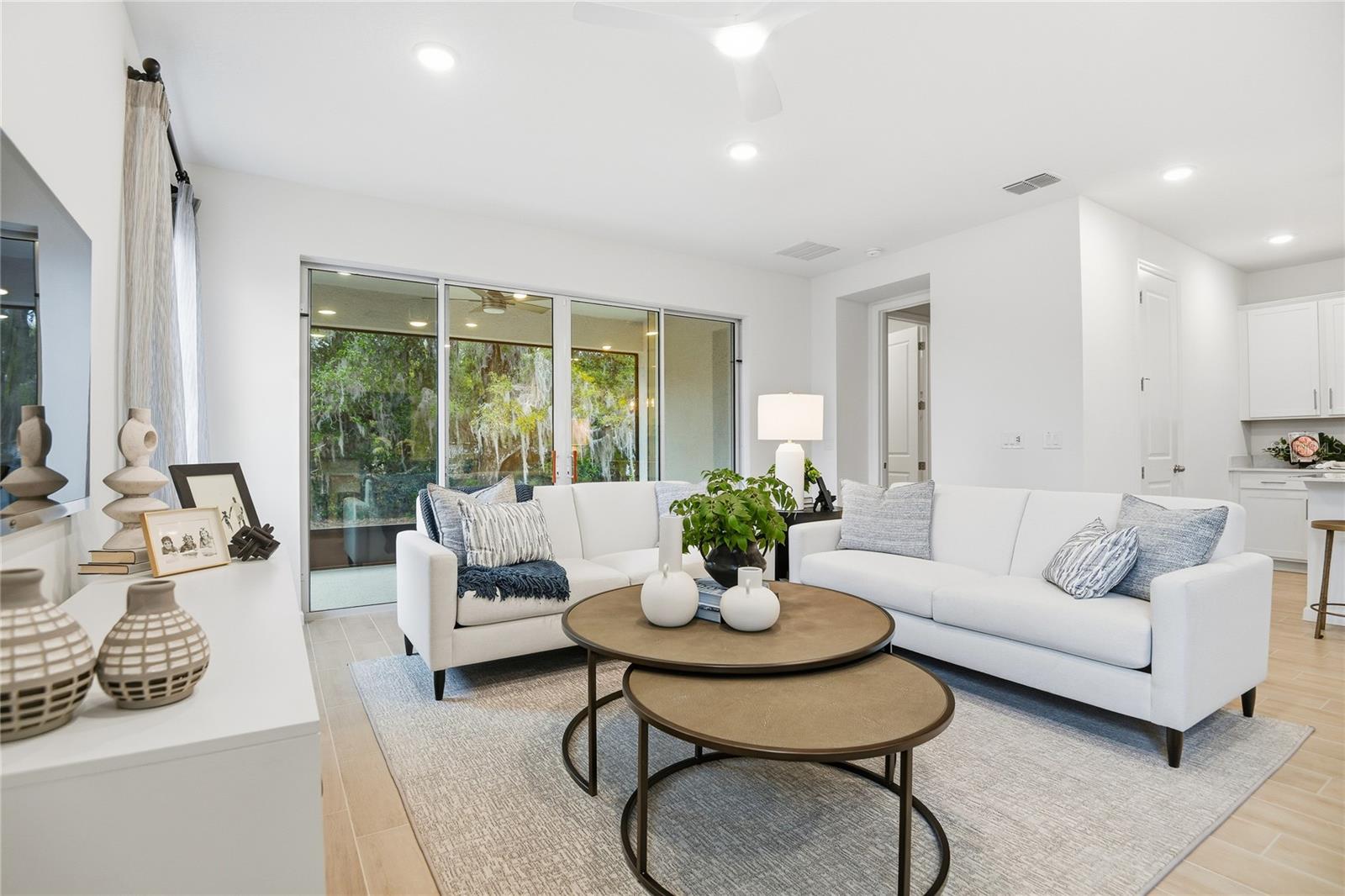 Image 9 of 23 For 5307 Mickey Avenue