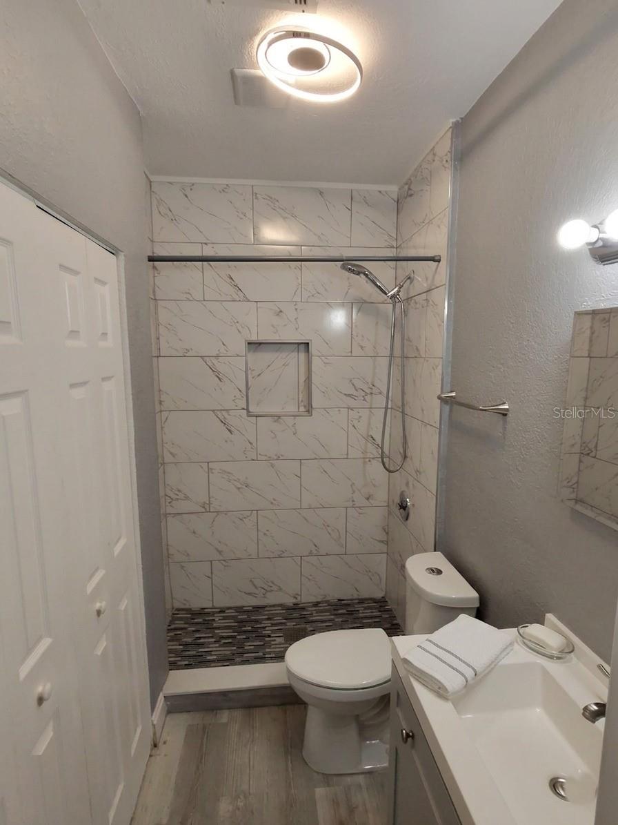 Image 47 of 59 For 110 Lauren Court