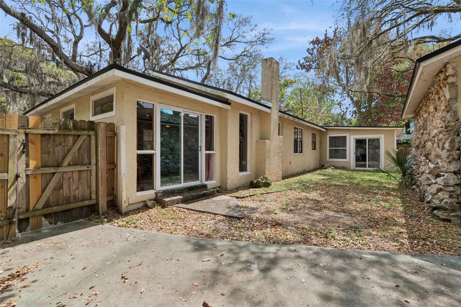 Image 50 of 59 For 110 Lauren Court