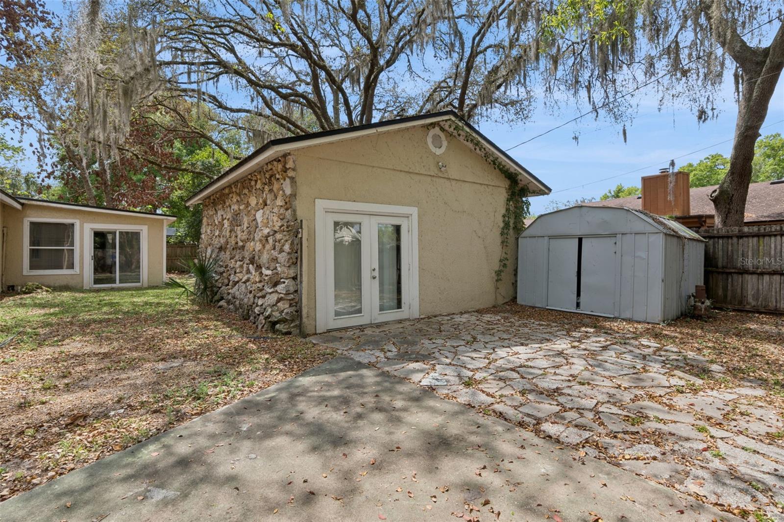 Image 51 of 59 For 110 Lauren Court