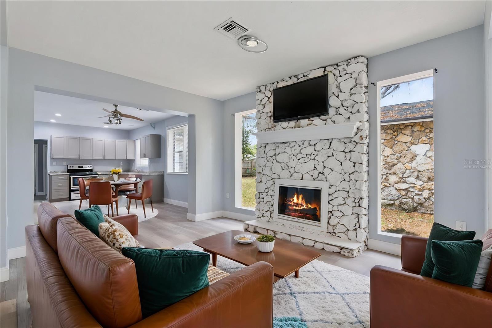 Image 8 of 59 For 110 Lauren Court