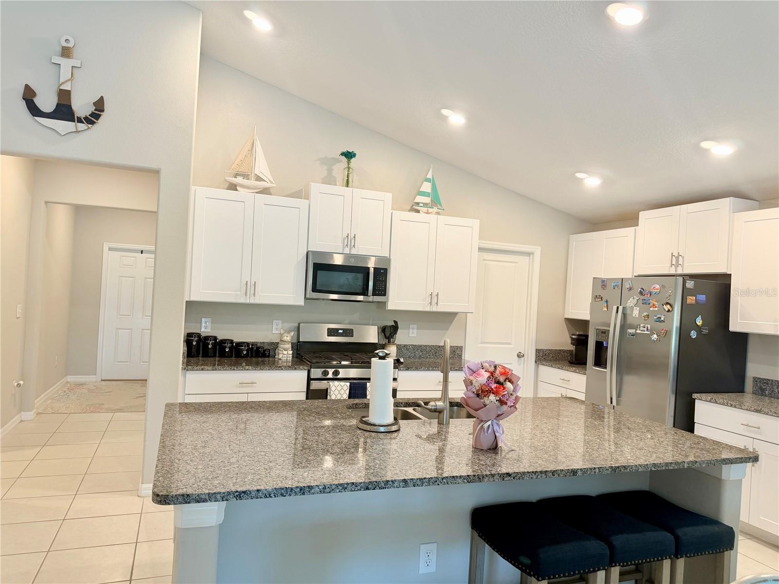 Image 10 of 37 For 9328 Channing Hill Drive