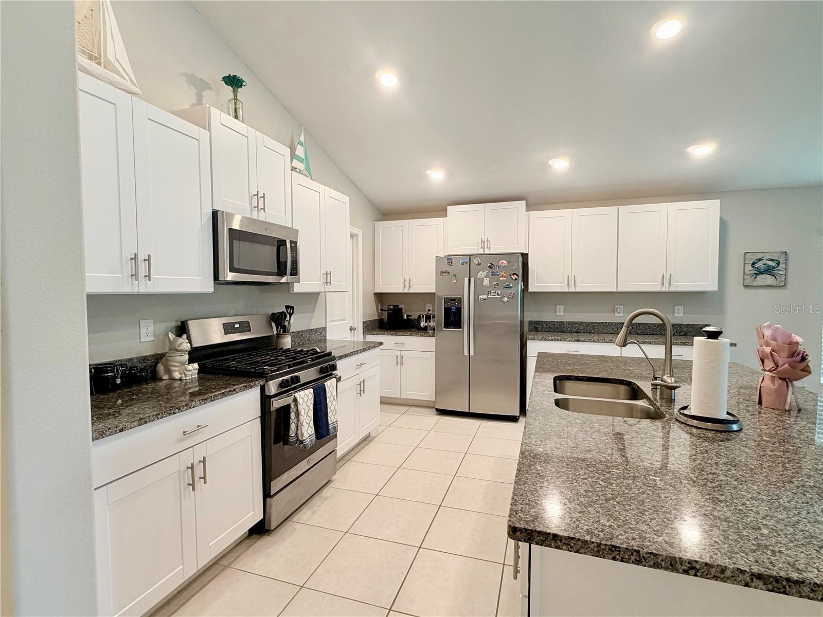 Image 11 of 37 For 9328 Channing Hill Drive