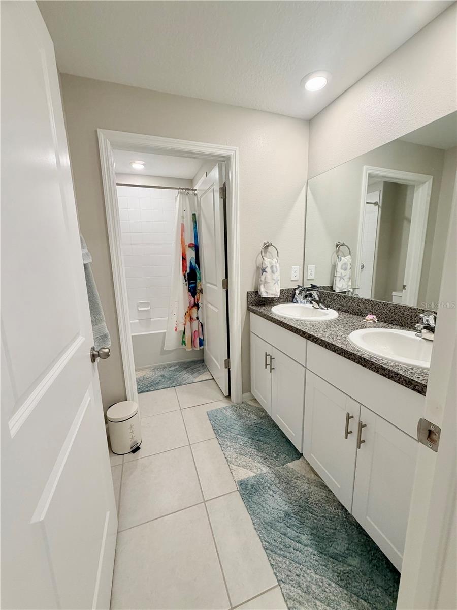 Image 18 of 37 For 9328 Channing Hill Drive