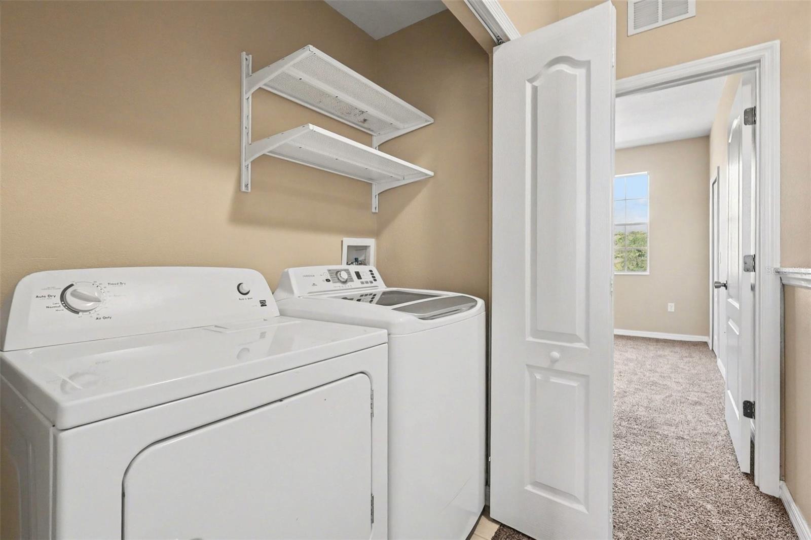 Image 18 of 24 For 948 Chelsea Drive