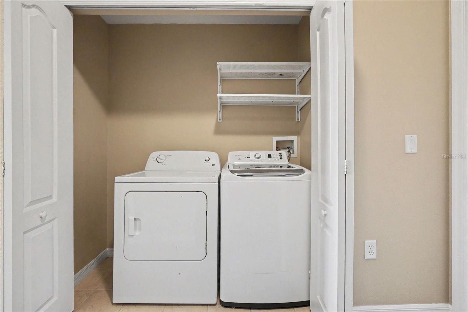 Image 19 of 24 For 948 Chelsea Drive