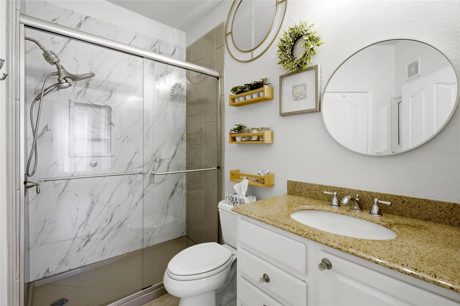 Image 22 of 49 For 2639 Maitland Crossing Way 102