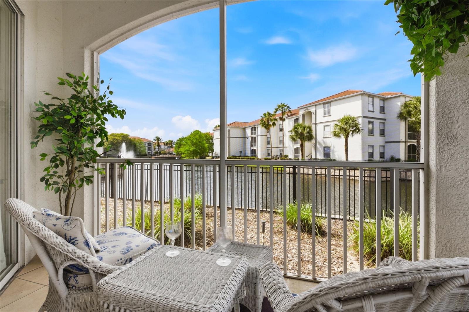 Image 25 of 49 For 2639 Maitland Crossing Way 102