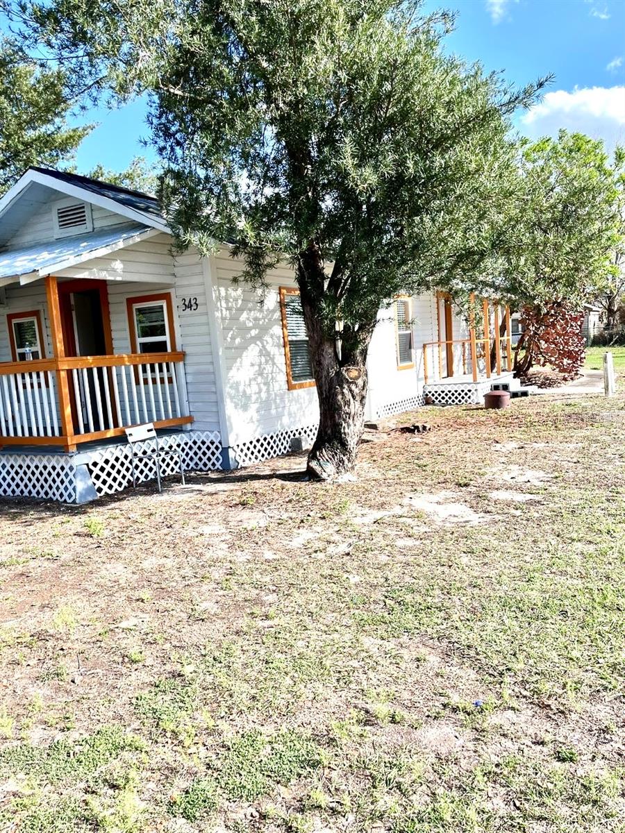 Image 19 of 25 For 333 Weaver Avenue