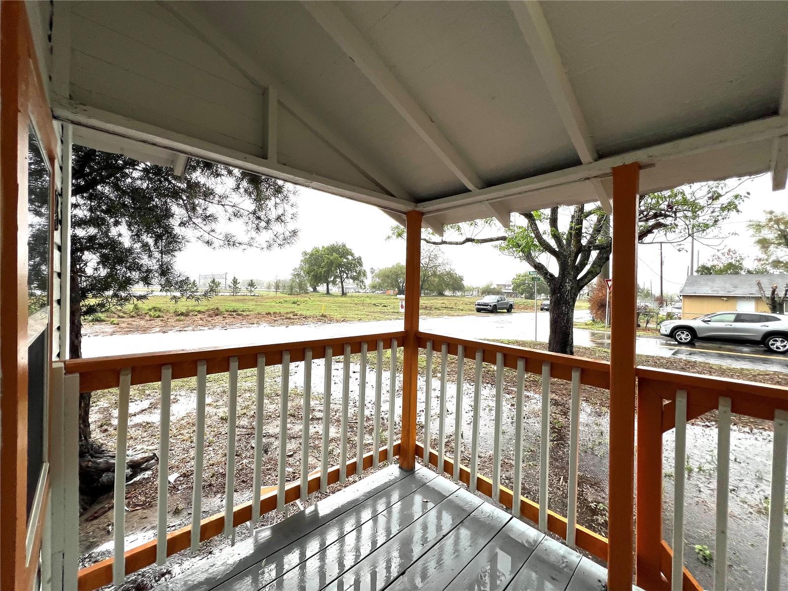 Image 8 of 25 For 333 Weaver Avenue