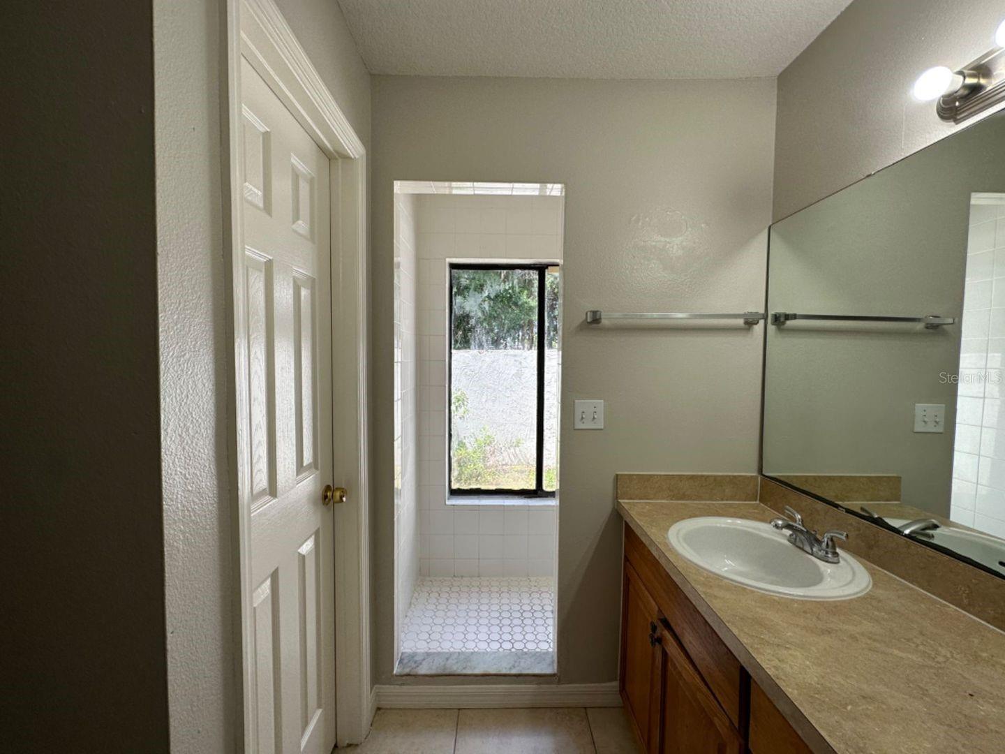 Image 24 of 31 For 661 Delmonte Court