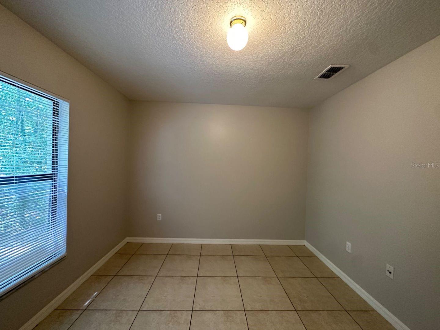 Image 7 of 31 For 661 Delmonte Court