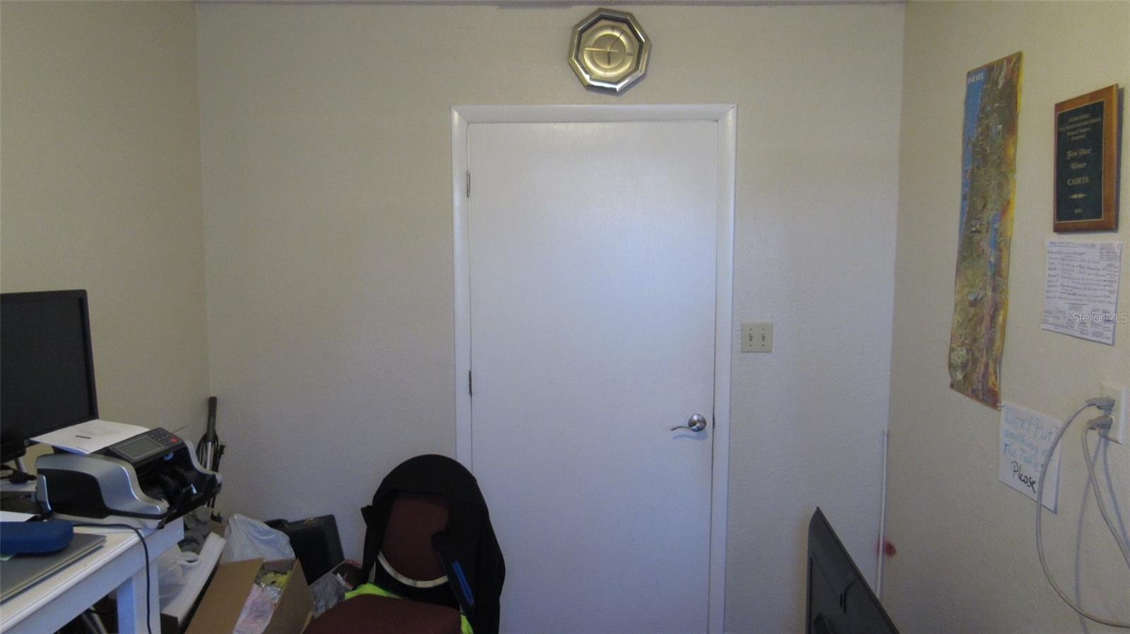 Image 27 of 33 For 0 Melton Avenue